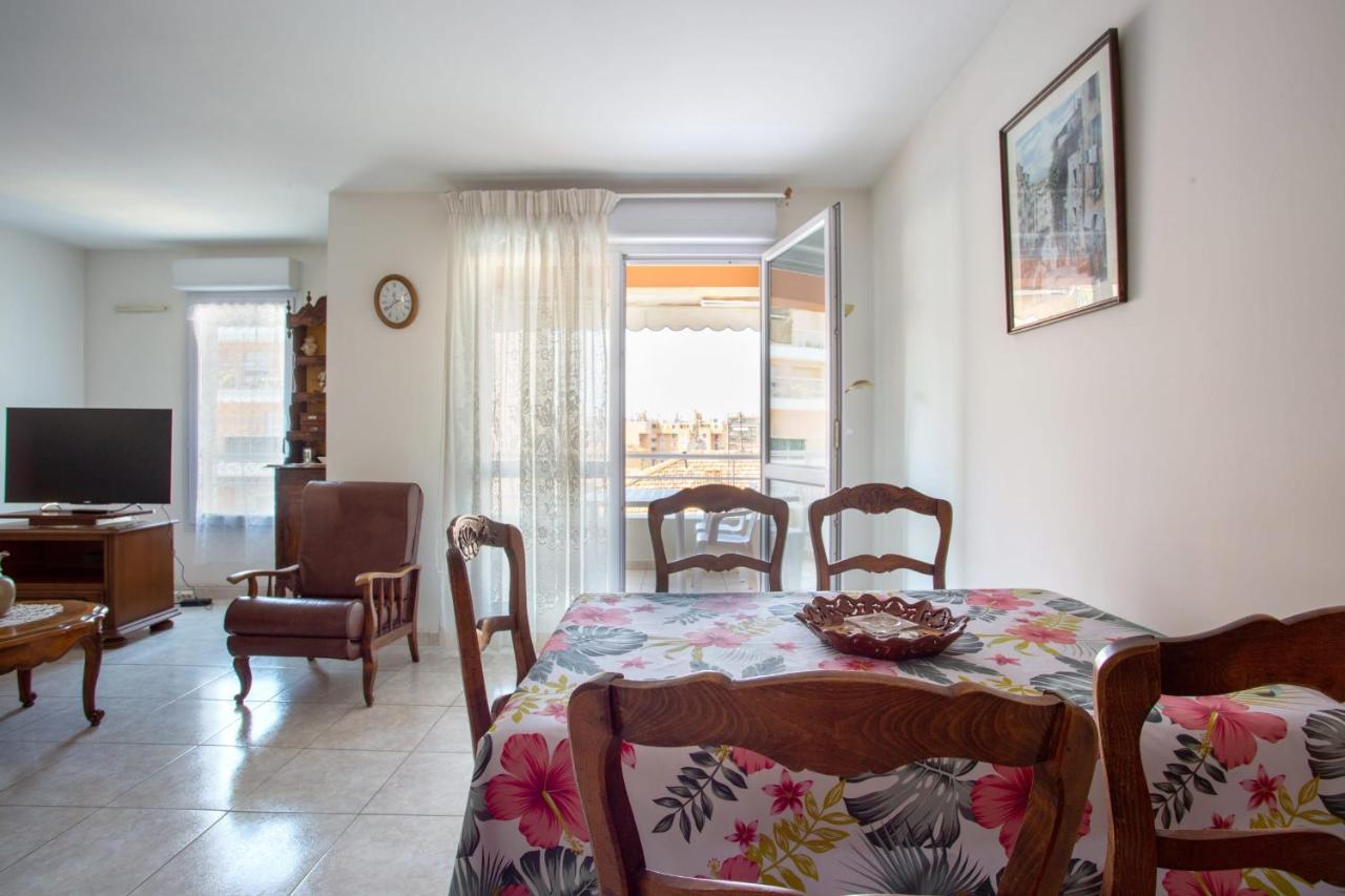 Apartment With Sea View With Two Bedrooms Nice Buitenkant foto